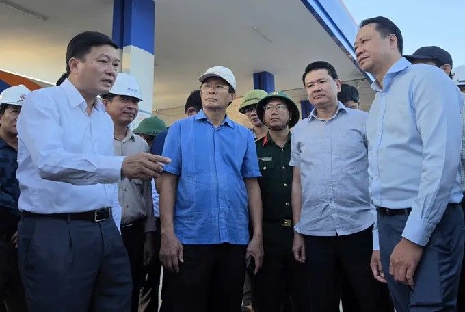 Thúc tiến độ mở rộng cao tốc Cam Lộ - La Sơn, phấn đấu về đích cuối năm 2026 - Ảnh 2