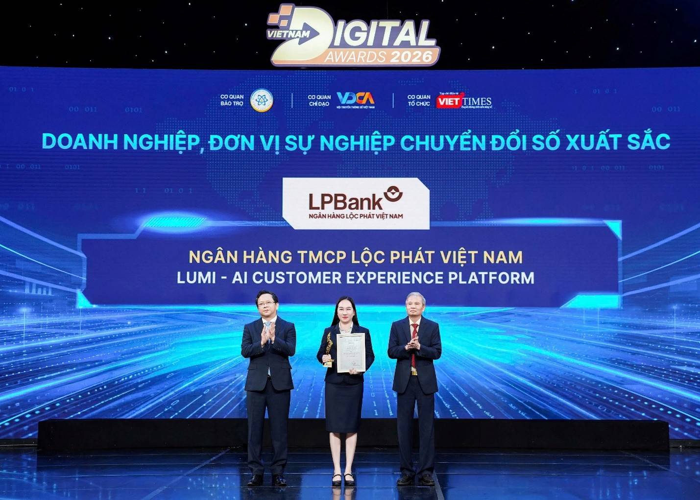 LPBank nhận Giải thưởng Chuyển đổi số Việt Nam 2026 với giải pháp tổng đài AI Lumi - Ảnh 1