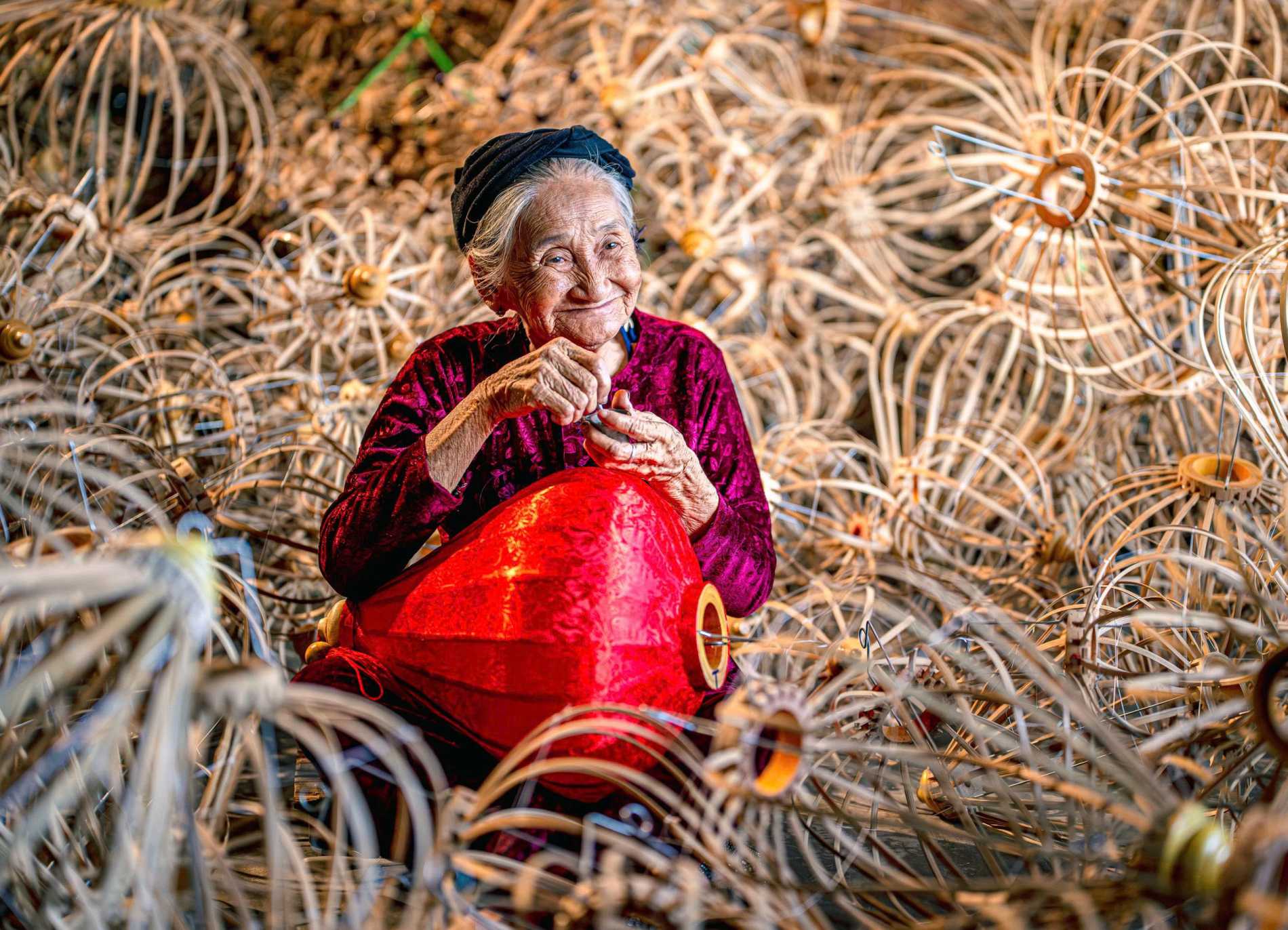 Đà Nẵng rộn ràng lễ hội dịp cuối năm, đa dạng trải nghiệm du lịch - Ảnh 1