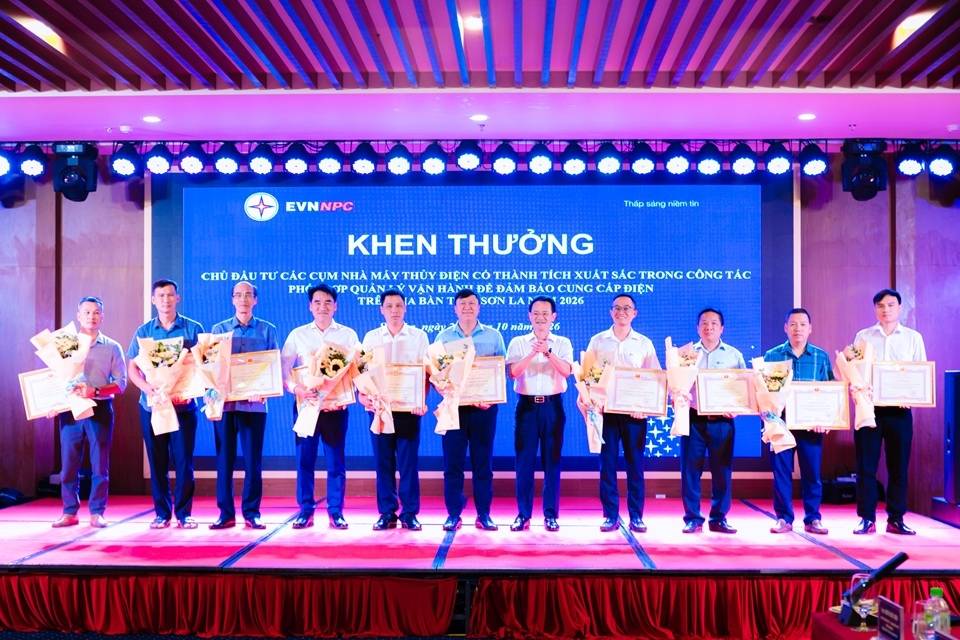 EVNNPC phối hợp tháo gỡ điểm nghẽn nguồn và lưới điện tại Sơn La - Ảnh 7