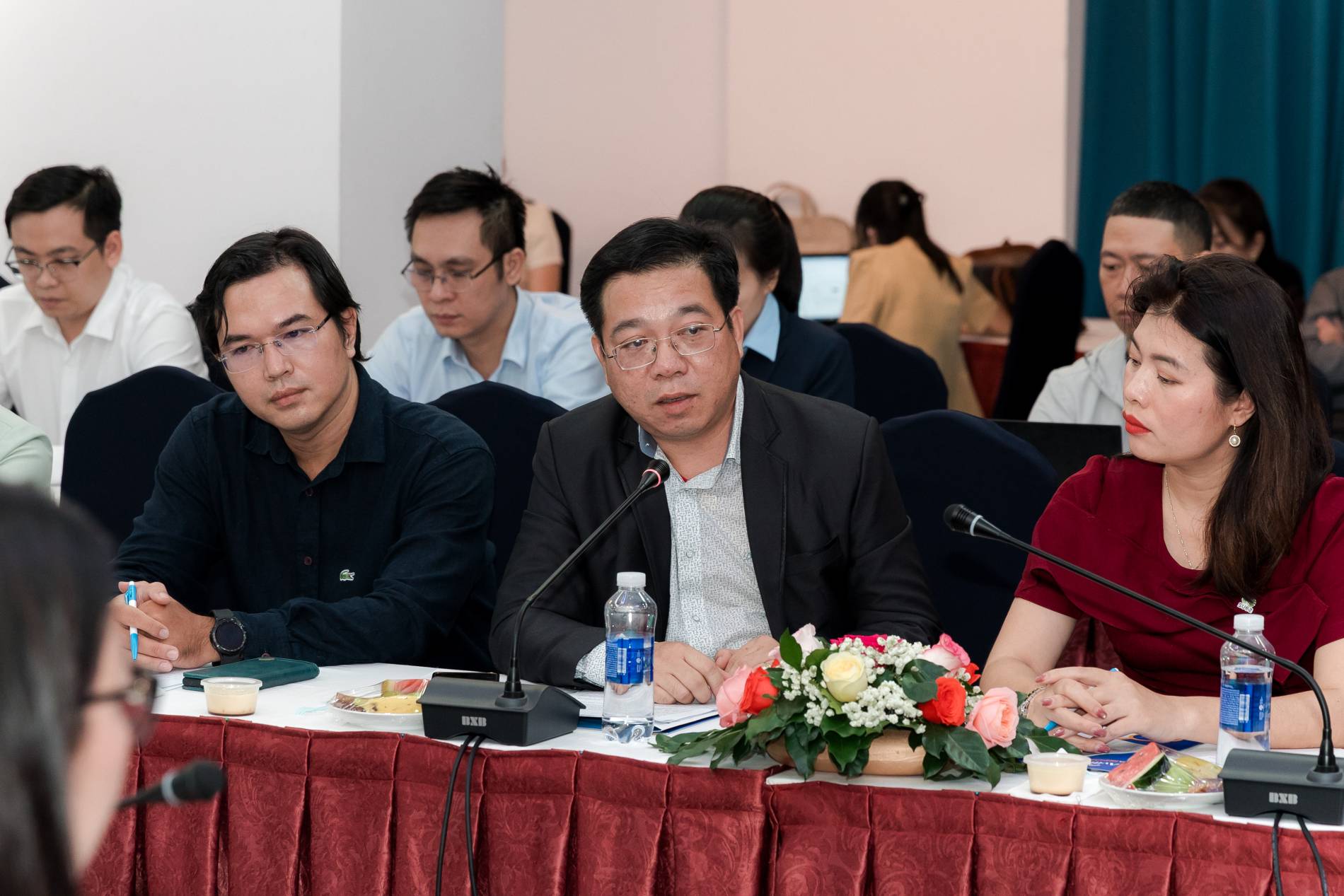 Doanh nghiệp khu công nghiệp kiến nghị gỡ vướng tiền thuê đất, pháp lý và hạ tầng xanh - Ảnh 3