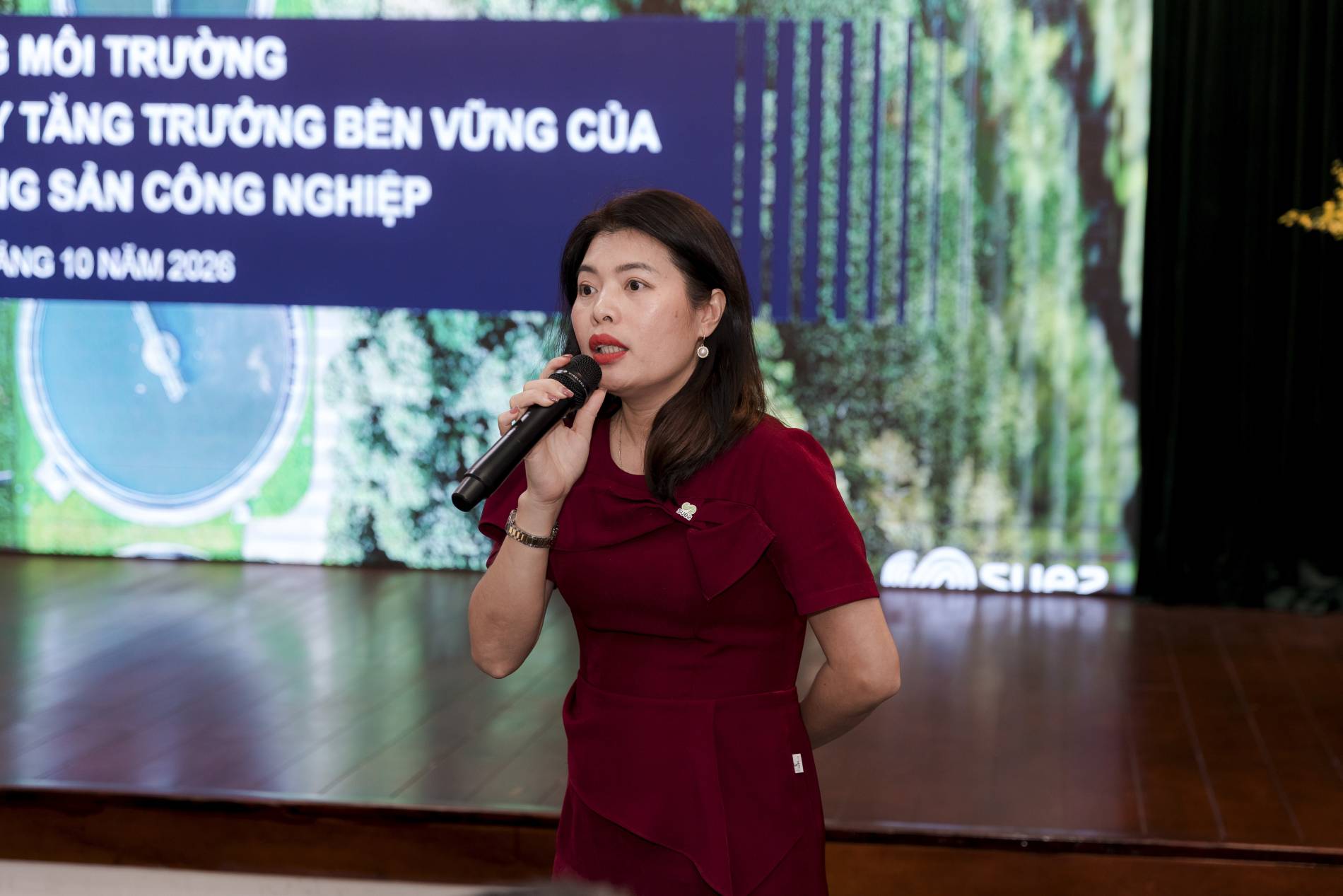 Doanh nghiệp khu công nghiệp kiến nghị gỡ vướng tiền thuê đất, pháp lý và hạ tầng xanh - Ảnh 4