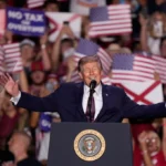 Ông Trump sẽ phát 1.000 tỷ USD cho dân nếu phe Cộng hòa thắng cử