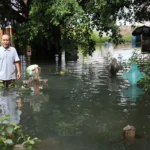 Cuộc sống đảo lộn trong khu dân cư ngập suốt 20 tiếng ở TP HCM
