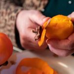 Hồng ngâm giòn ngọt, nhưng 5 nhóm người này cần đặc biệt thận trọng khi ăn