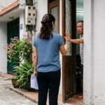 Khổ sở xin chữ ký của hàng xóm liền kề để xây nhà