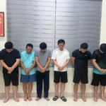 Hai cán bộ Đại học Ngoại thương liên quan đường dây làm văn bằng giả