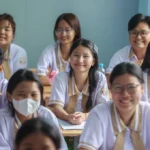 Thi chung đề – ‘liều thuốc’ trị lạm phát điểm, học bạ ảo