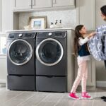 Có nên mua máy giặt sấy? 4 ưu điểm và những hạn chế cần biết trước khi xuống tiền