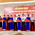 Nhiều mặt hàng giảm đến 70% tại sự kiện khuyến mại hàng hiệu Mega Big Sale lần III